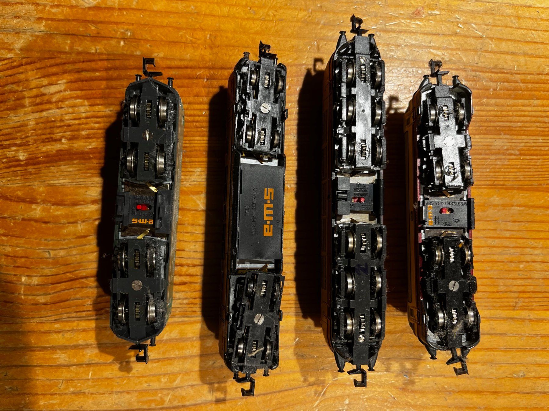 Trix Modelleisenbahnen: Minitrix EMS – Gebraucht aus Buelach von Kupfix 1