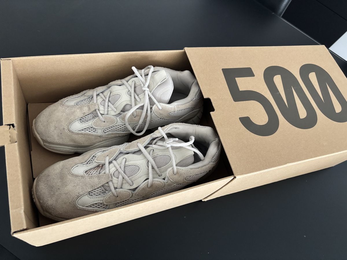 Adidas Scarpe da uomo: Yeezy 500 blush by Adidas – Usato da Niederuzwil venduto da Amicio 5