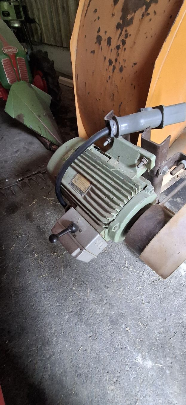 Motori: Elektromotor gemäss Bilder – Usato da Reichenbach i. K. venduto da Wskorpion