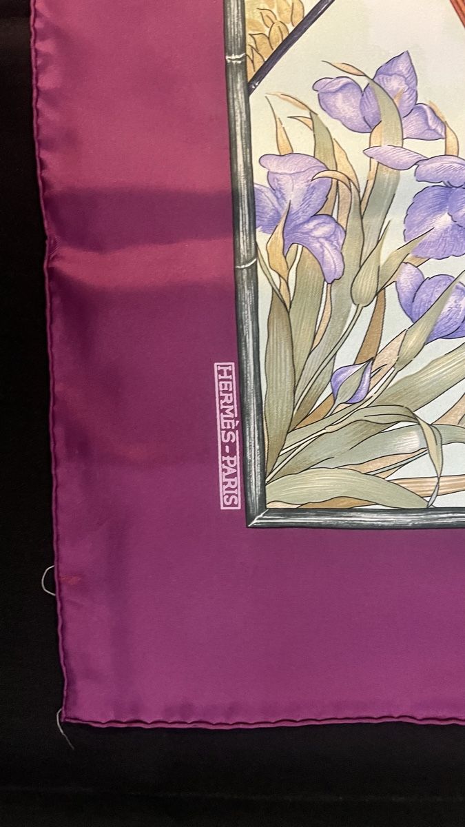 Hermès Foulards & écharpes: Carré de soie HERMES – Neuf avec emballage d'origine à Meyrin par 24Heures 2
