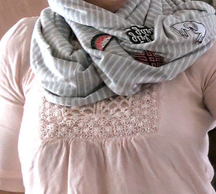 Foulards & écharpes: Only LOOP Schal – D'occasion à Salenstein par Silly...0 3
