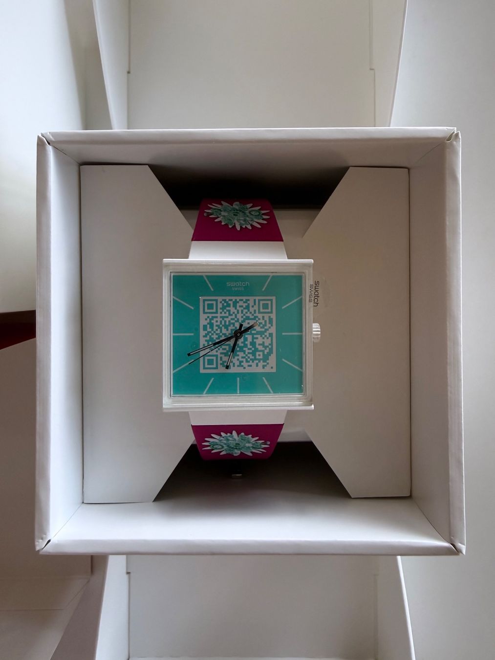 Swatch Orologi: Swatch Uhr - Aktionärsgeschenk 2025 – Nuovo e nell'imballaggio originale da Zürich venduto da flowmezh 1