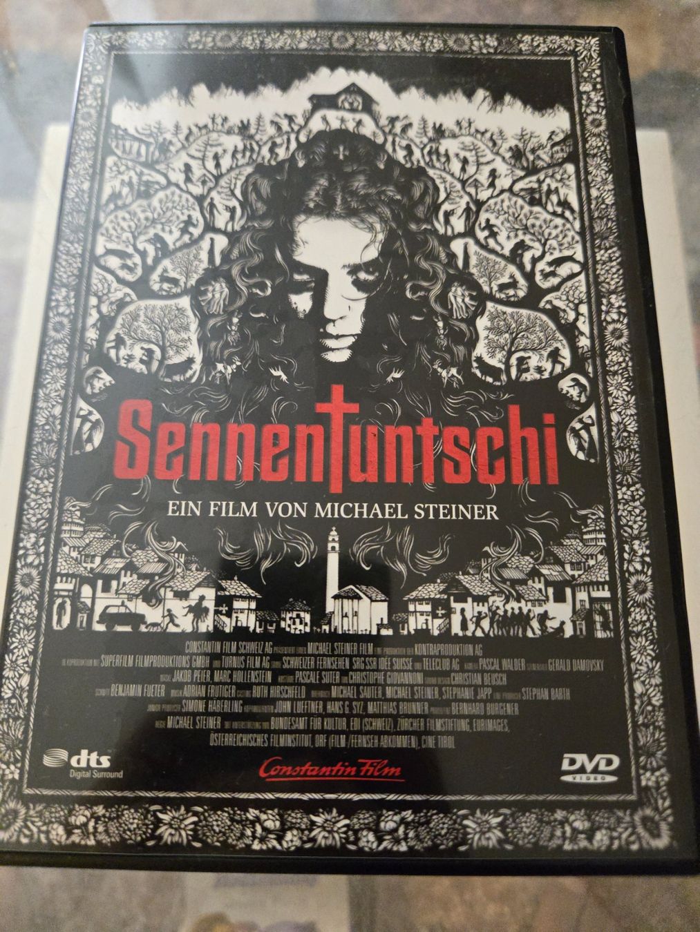 Tutti i DVDs: Sennentuntischi DVD – Usato da Bussigny venduto da Kfdlt