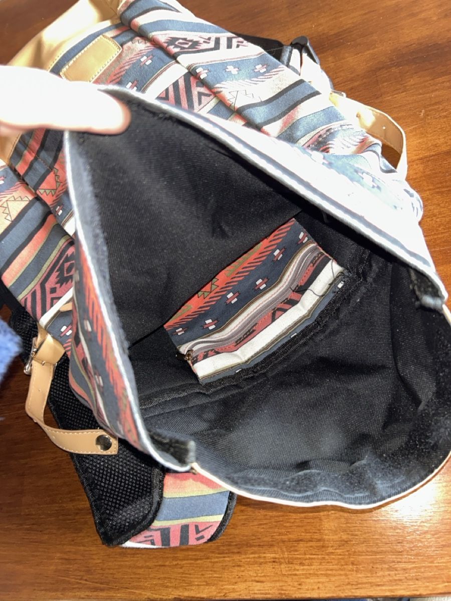 Zaini: Trendiger Rucksack im Ethno-Look – Usato da Schwyz venduto da Maerzetuepfli 3