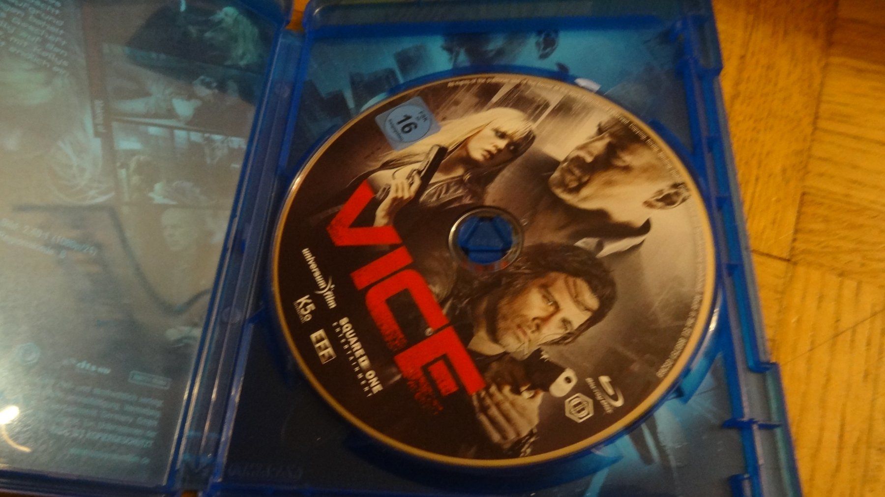 Tutti i DVDs: VICE BLU-RAY – Usato da Olten venduto da Disc-Verkauf 1