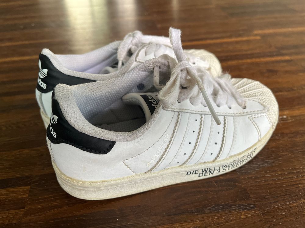 Adidas Scarpe per ragazzi: ADIDAS - Kinder Sneakers Gr. 28 – Usato da Basel venduto da cskim 2