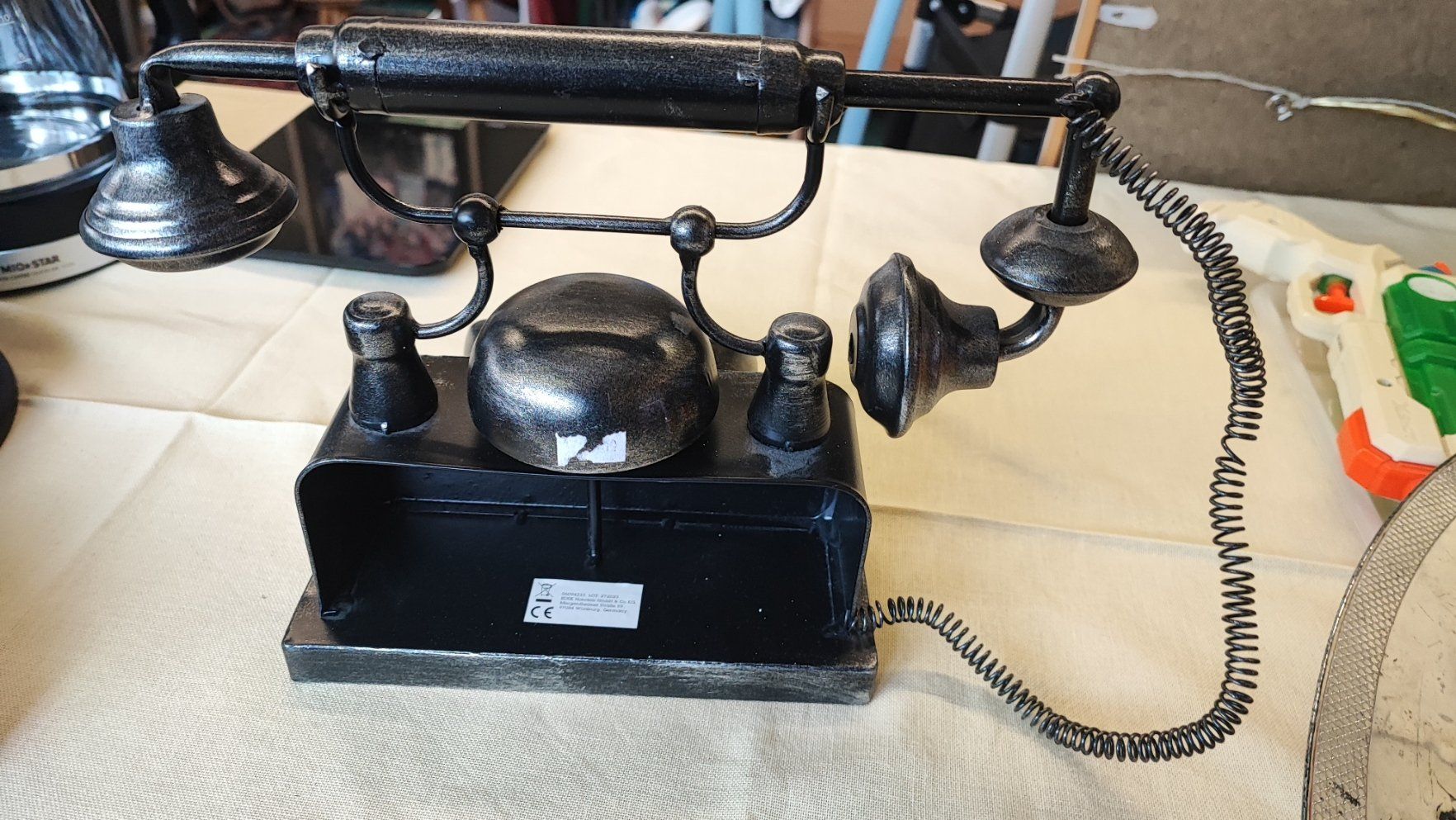 Alle Dekorationen: Retro Telefon Uhr, Antik Stil schwarz – Gebraucht aus Mosnang von KurtHe 1