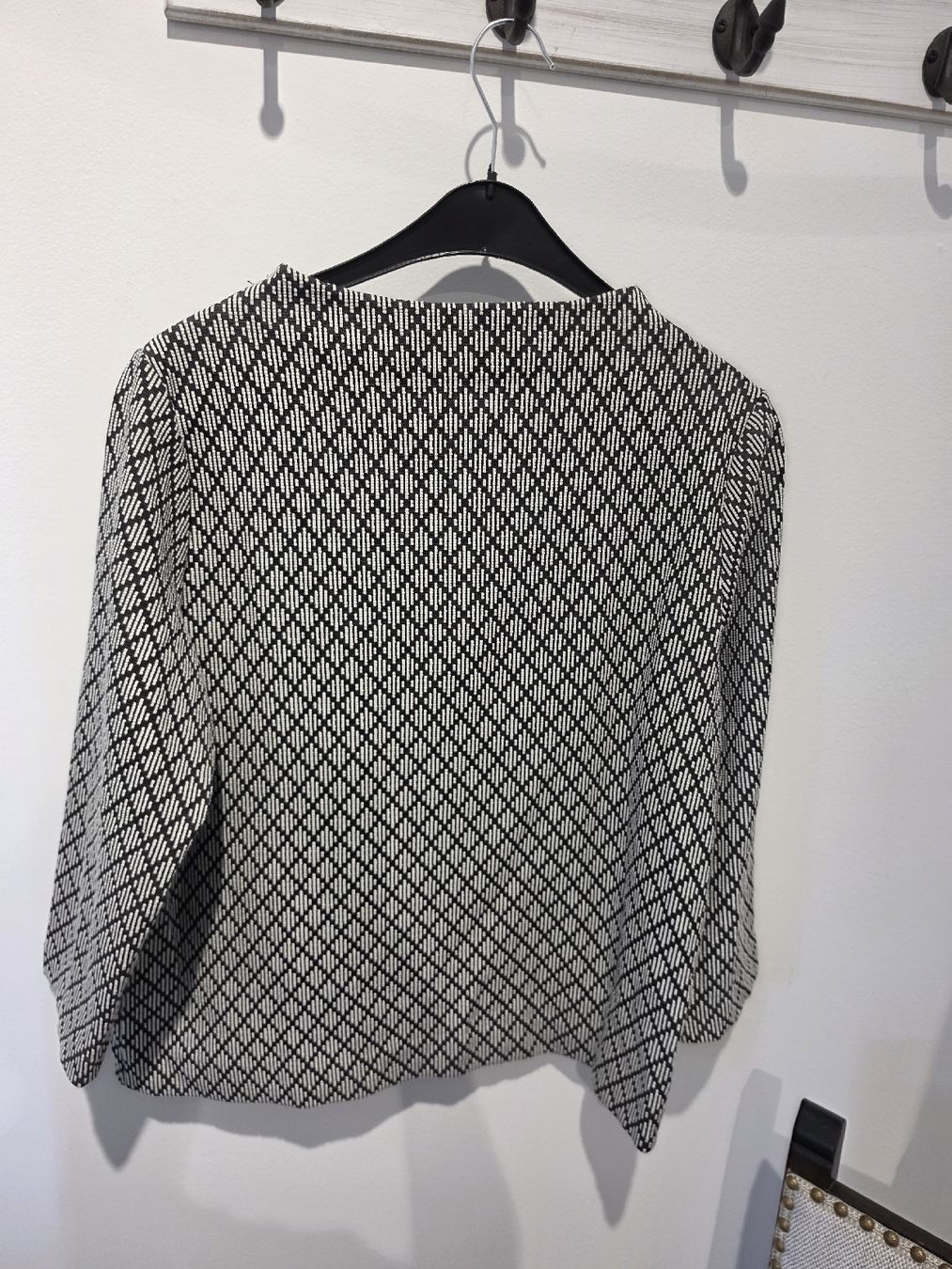 Opus Pullover & Sweatshirts: Damen Pullover Opus schwarz weiss gemustert Grösse 36 – Neu (gemäss Beschreibung) aus Adligenswil von FriedasWelt 2