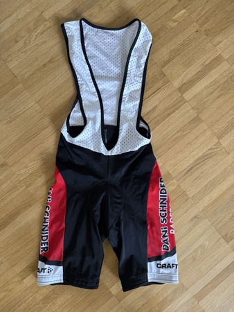 Craft Radhose mit Trägern schwarz rot WIE NEU!