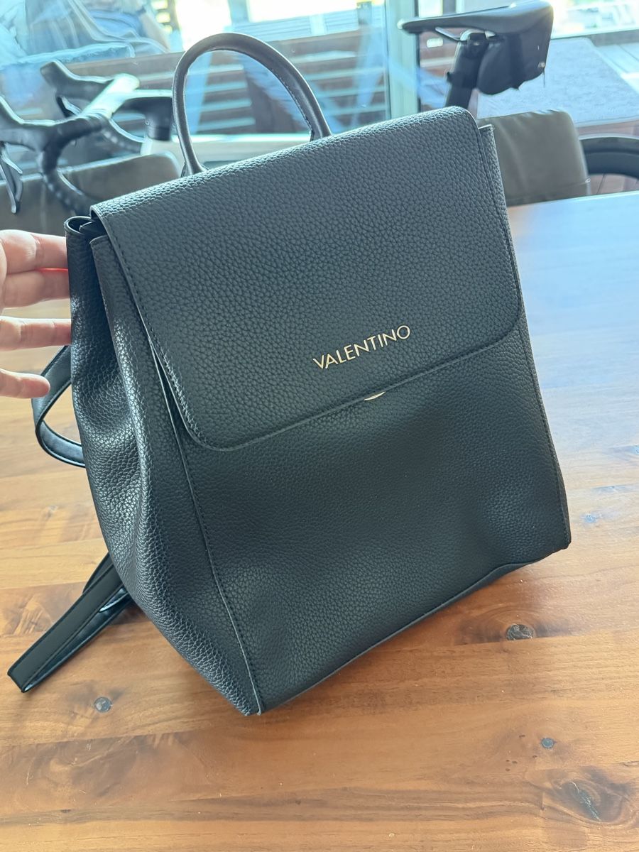 Zaini: Valentino Rucksack Schwarz- Top Zustand – Nuovo (secondo la descrizione) da Pratteln venduto da sponiin