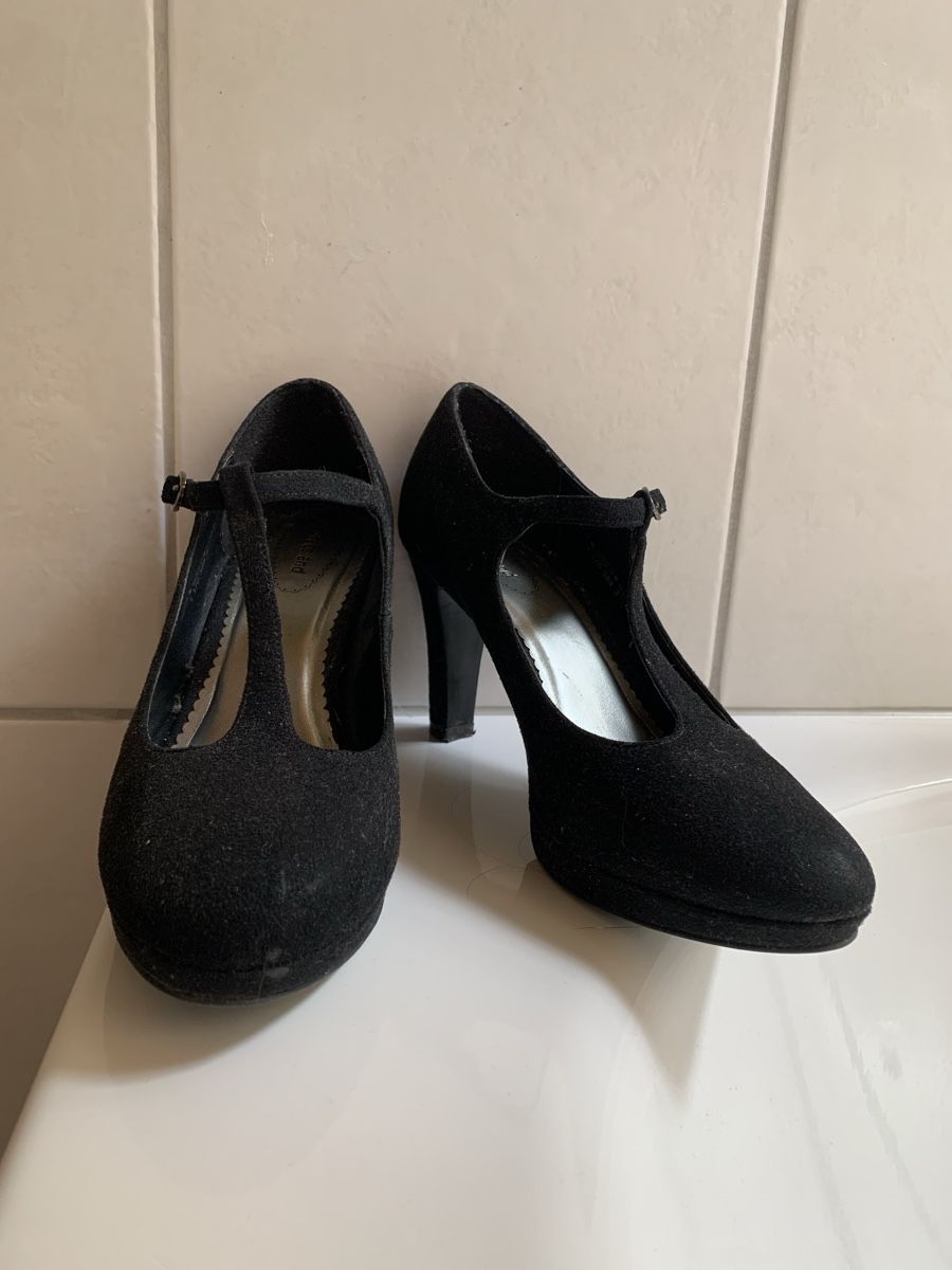 Graceland Chaussures femmes: Pumps schwarz – D'occasion à Bubendorf par lebkuchen03