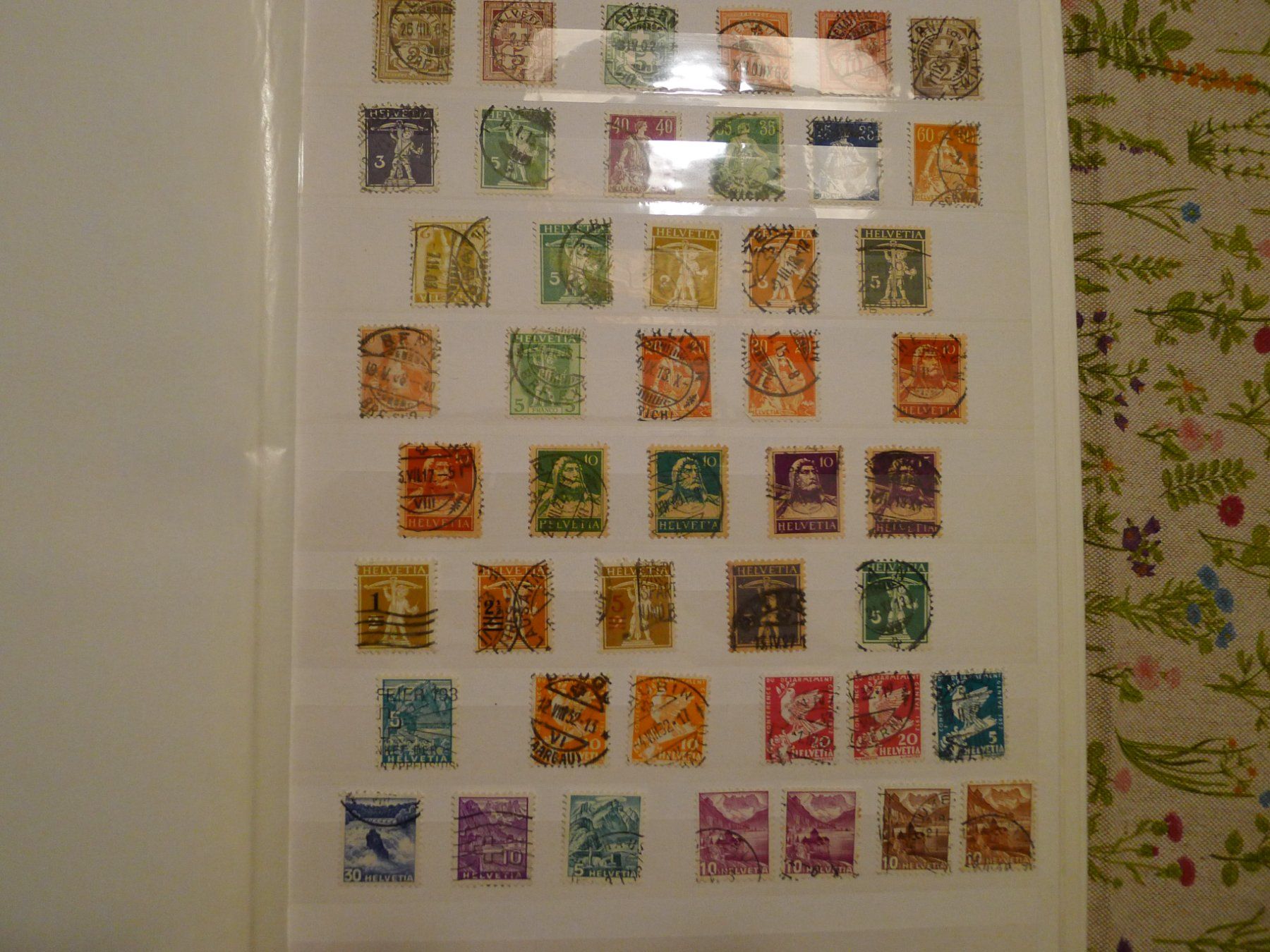 Tous les timbres: Briefmarkenalbum vorwiegend CH – D'occasion à Dagmersellen par Zwitschzwitsch 3