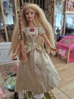 Cut n' style Barbie  ca 2002  + Box mit 2 Stk. Ersatzhaaren