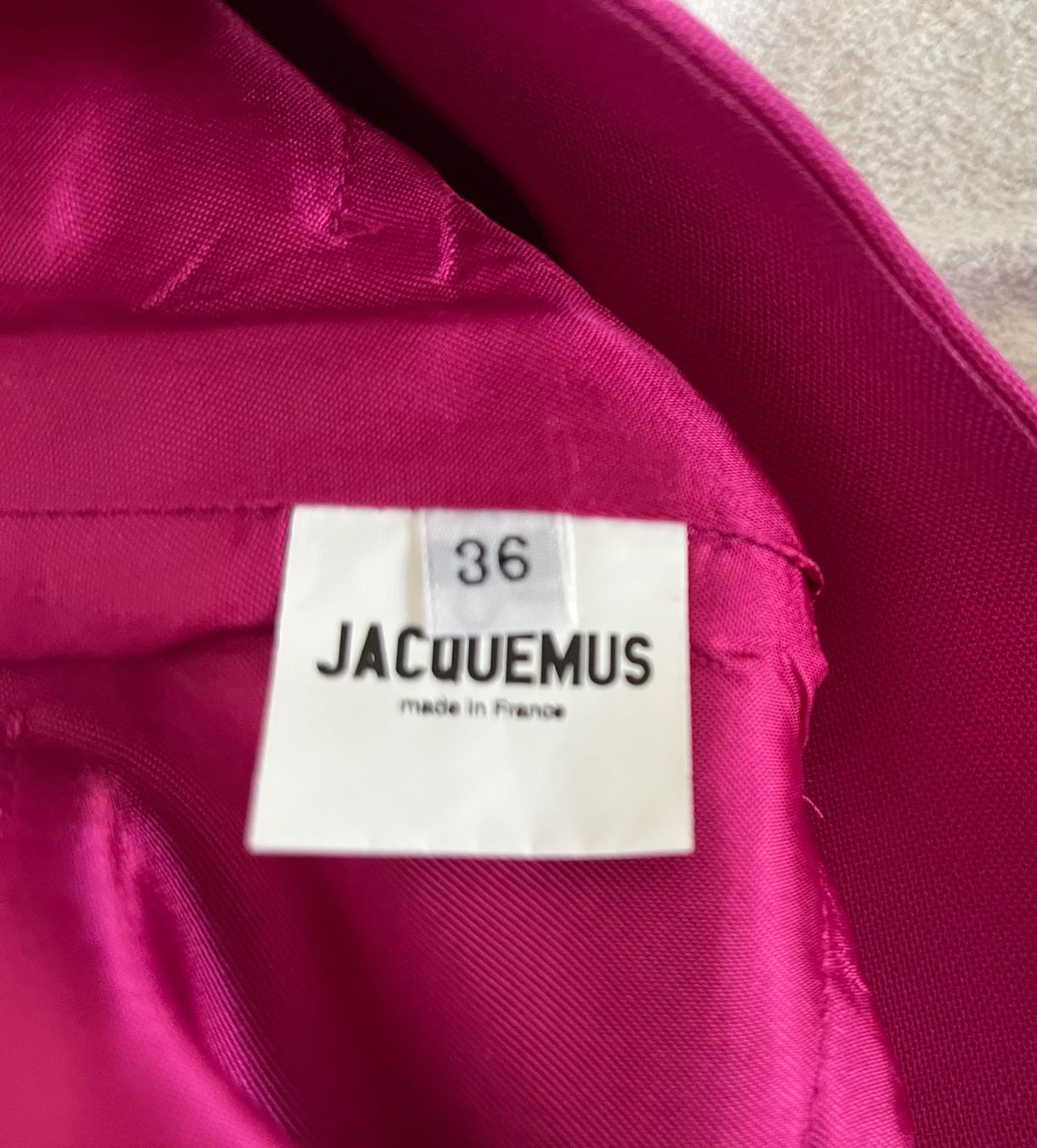 Jacquemus Gonne: Jacquemus, mini shorts Fuchsia – Usato da Genève venduto da dachaw 4