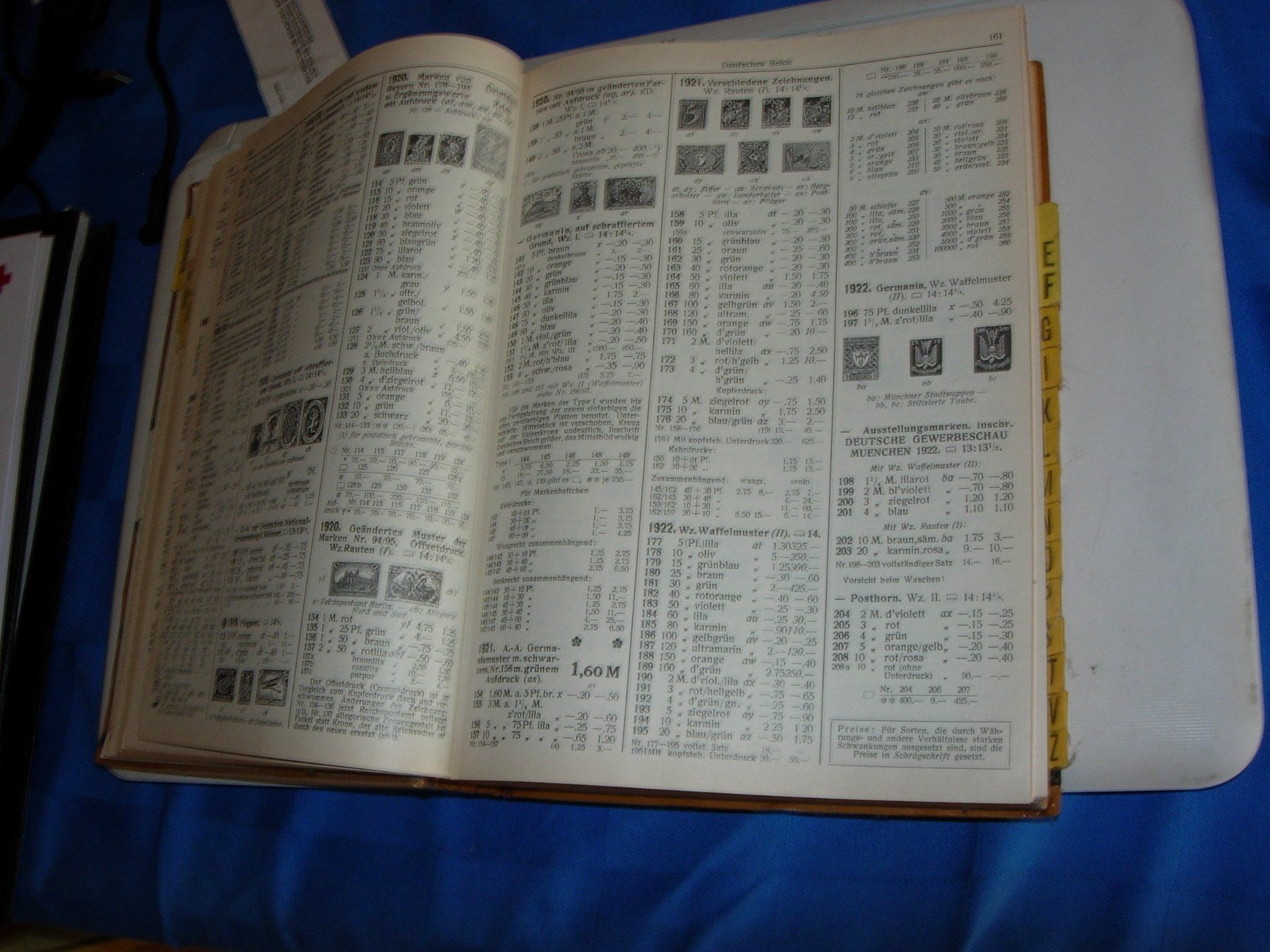 Libri: Briefmarkenkatalog Zumstein 1982  Europa – Usato da Hagneck venduto da Simu696 1