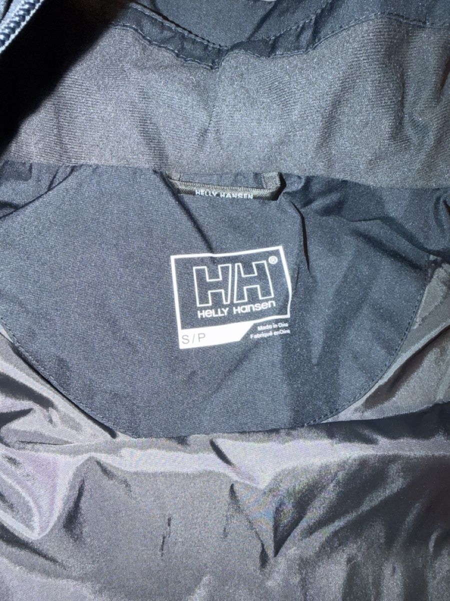 Helly Hansen Jacken: Helly Hansen Regenjacke Gr. S – Neu (gemäss Beschreibung) aus St. Gallen von Janeli. 4