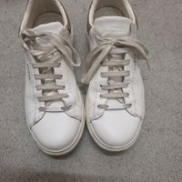Scarpe da ginnastica GUESS bianche, taglia 38 - Ottime!
