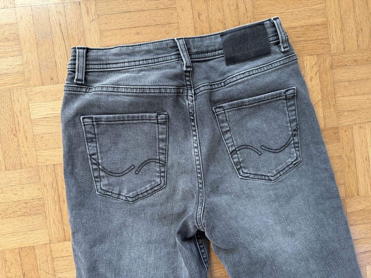 Jack & Jones Jeans: Jack&Jones Jeans grau Gr. 146 Regular Clark – Usato da Aarau venduto da Tam6 4