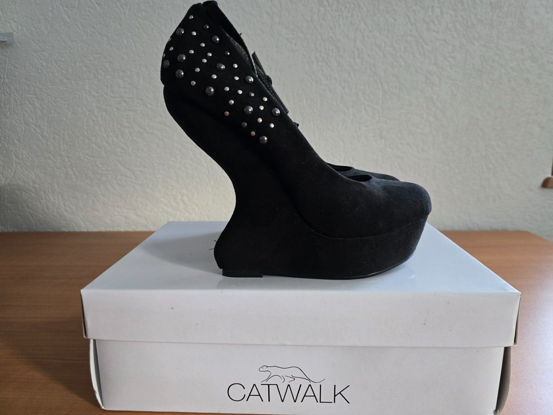 Scarpe da donna: Chaussures plate-forme T-38 Neuve – Nuovo e nell'imballaggio originale da Les Verrières venduto da kitel79
