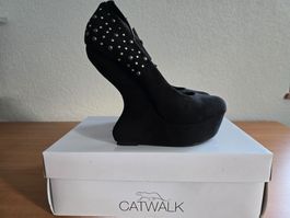 Chaussures plate-forme T-38 Neuve