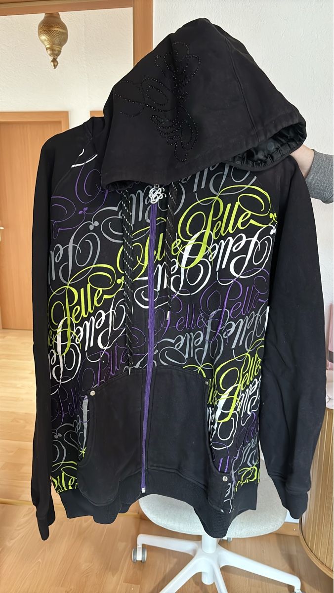 Maglioni & Felpe: Pulls à capuche taille XL PELLE pelle – Usato da Monthey venduto da LoveBrand