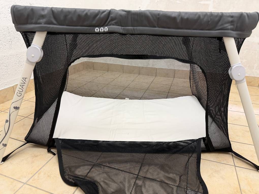 Lits: Lit voyage sac à dos - travel cot – D'occasion à Morges par salamat78 1
