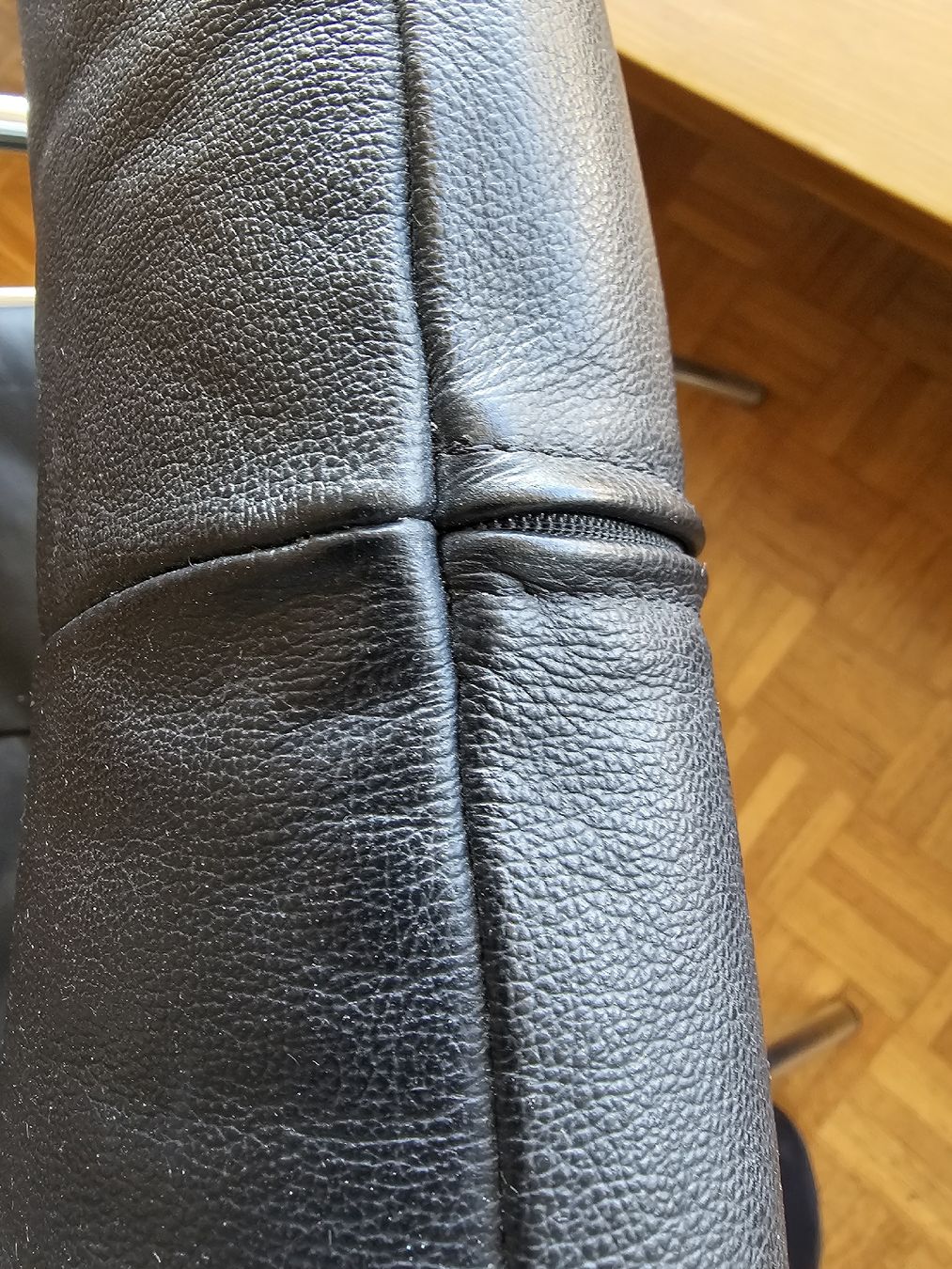 Poltrone: Zwei Ledersessel Kebe Denemark – Usato da Niederrohrdorf venduto da DieBuechersammlerin 2