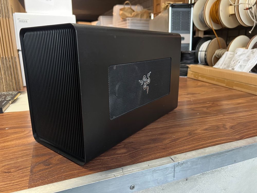 eGPU RAZER Core X Chroma (Gebraucht) in Uznach für CHF 220 – mit ...