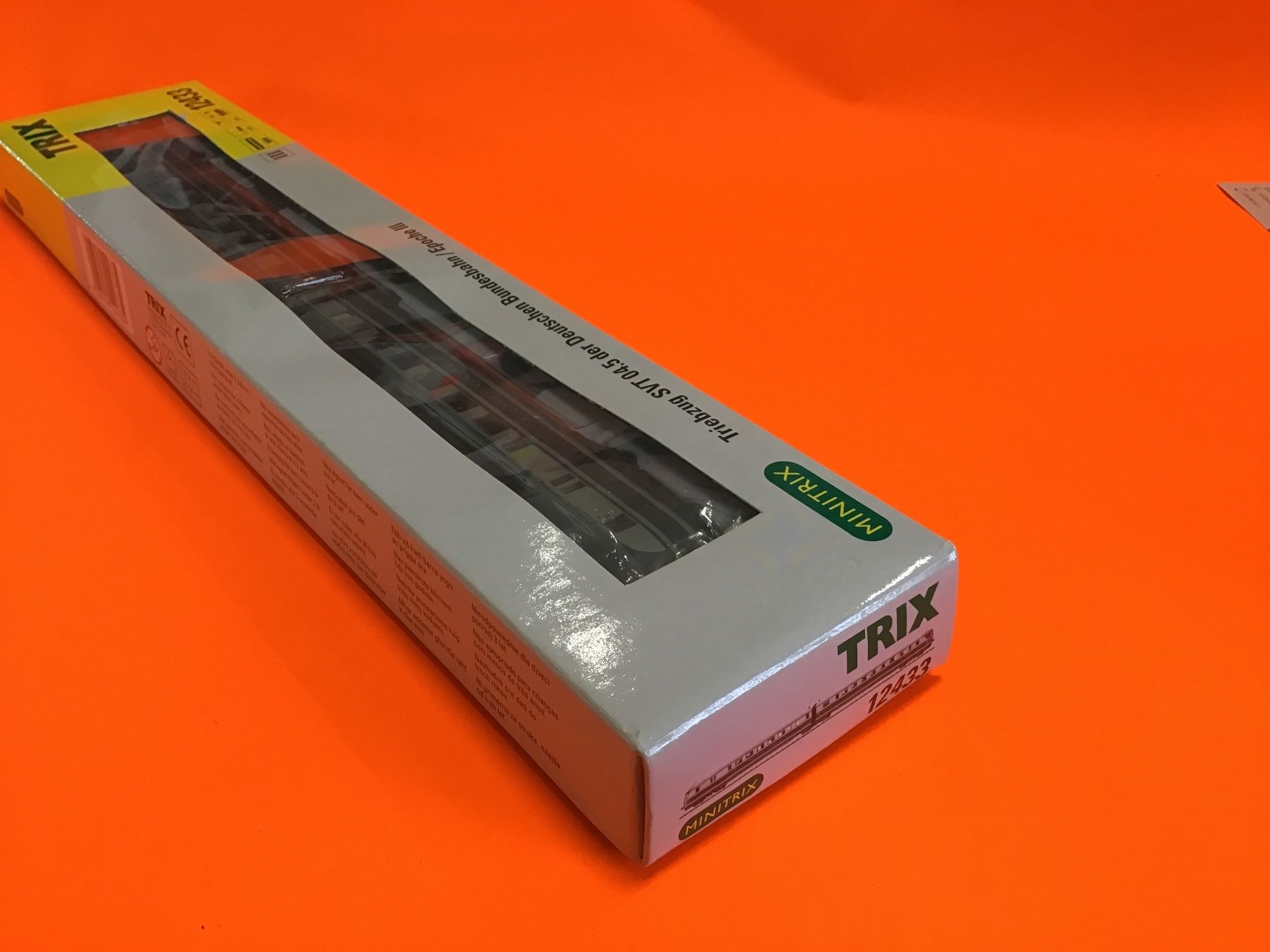 Trix Modelleisenbahnen: Trix Minitrix Triebzug SVT 04.5 DB Neu – Neu und originalverpackt aus Männedorf von Modelle-aller-Art 4