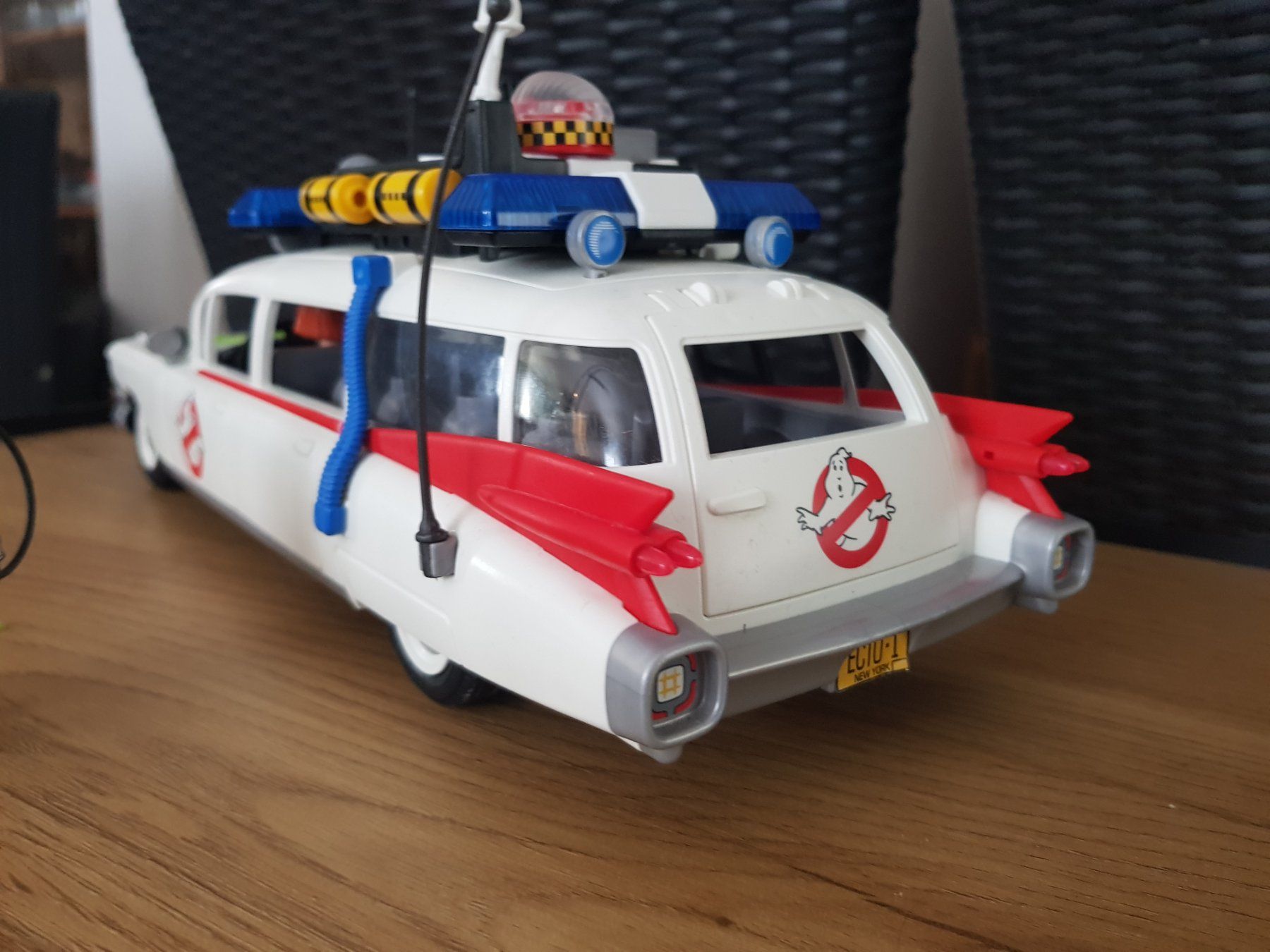 Bücher: Playmobil Ghostbusters Auto Limousine Ecto-1 + Terror Dogs – Gebraucht aus Nürensdorf von  4