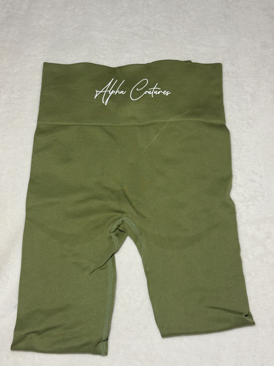 Leggings: Alpha Coutures - Gym Set – D'occasion à Zürich par CBN_Fashion 6