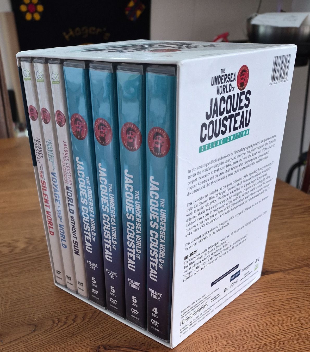 Tutti i DVDs: Jacques Cousteau - Komplettbox - Engl./Franz. – Usato da Embrach venduto da Dudarude01