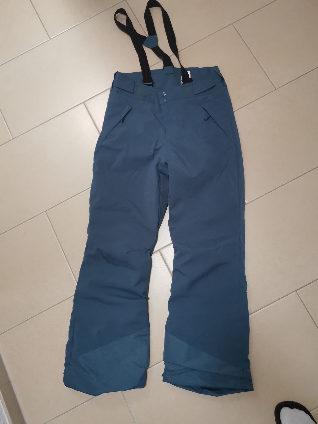 Decathlon Pantaloni: Skihose gr. 14 bis 16 Jahre – Usato da Aadorf venduto da JFPS 1
