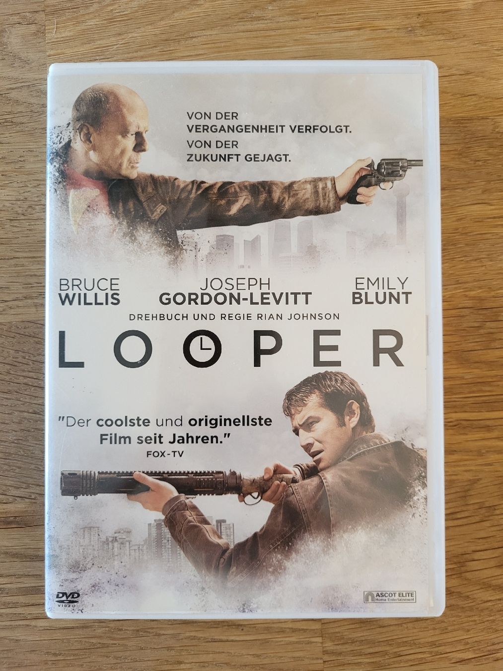 Tous les DVDs: Looper DVD - Sci-Fi Action mit Bruce Willis – D'occasion à Amriswil par noe_z7wn