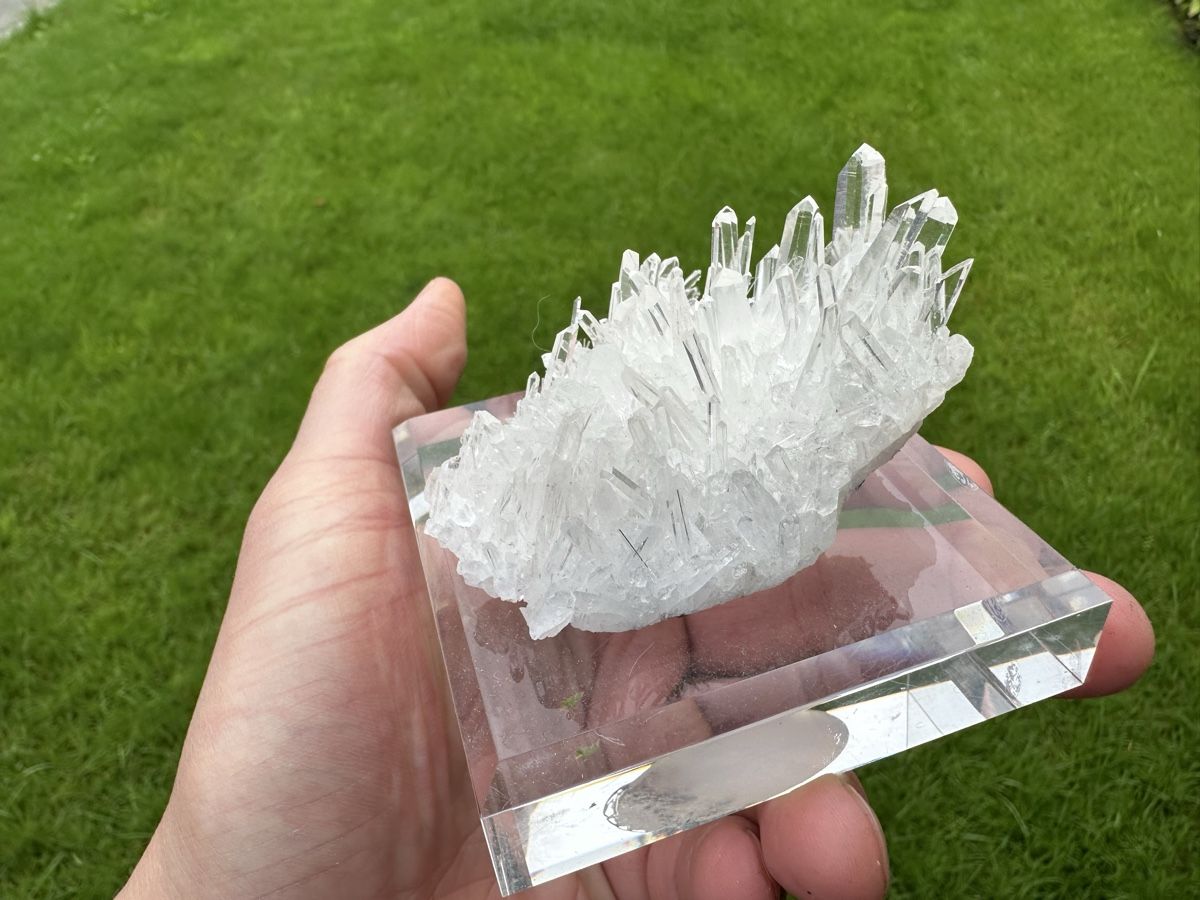 Mineralien & Heilsteine: Nadelquarz Val Bedretto – Gebraucht aus Oberuzwil von Crystall0 6