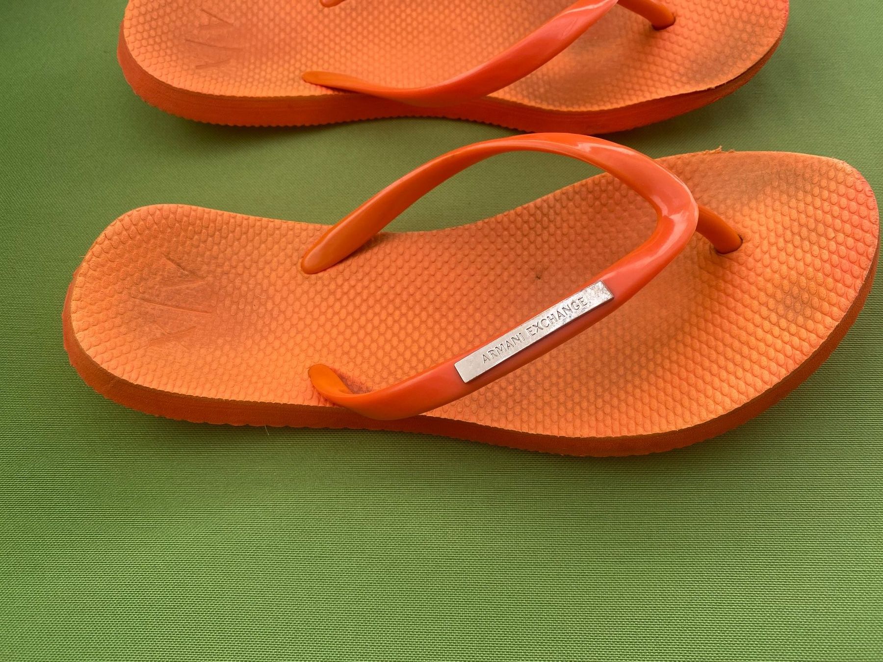 Armani Scarpe da donna: SUMMERTIME - stylische ARMANI Flip-Flops, orange, 38 – Usato da Winkel venduto da ferrari2022 1