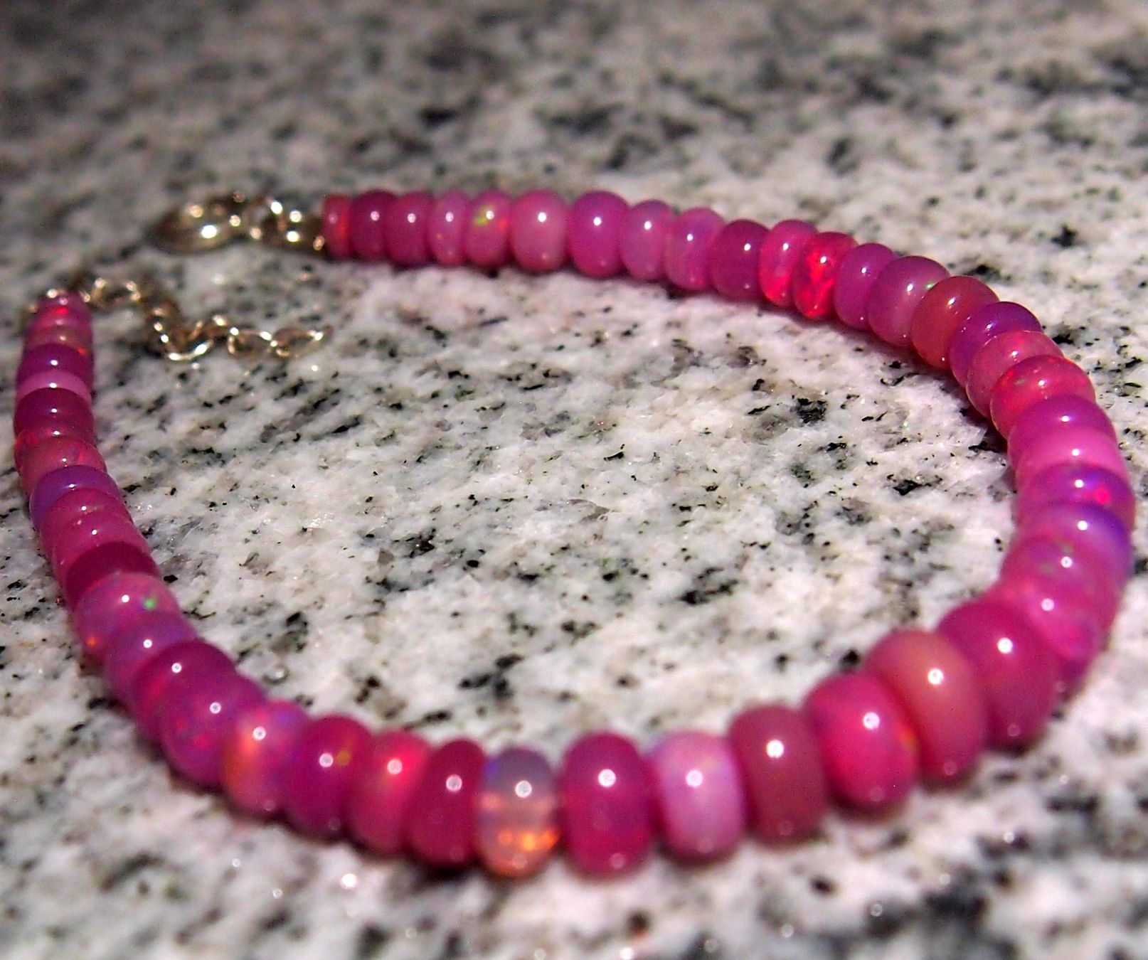 Bracciali & Braccialetti: Arm- oder Fusskette aus schönsten rosa Feueropalen! – Nuovo e nell'imballaggio originale da Reinach BL venduto da rumablum 3