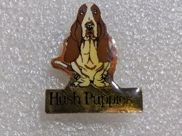 Ansteckpin 244: Hush Puppies