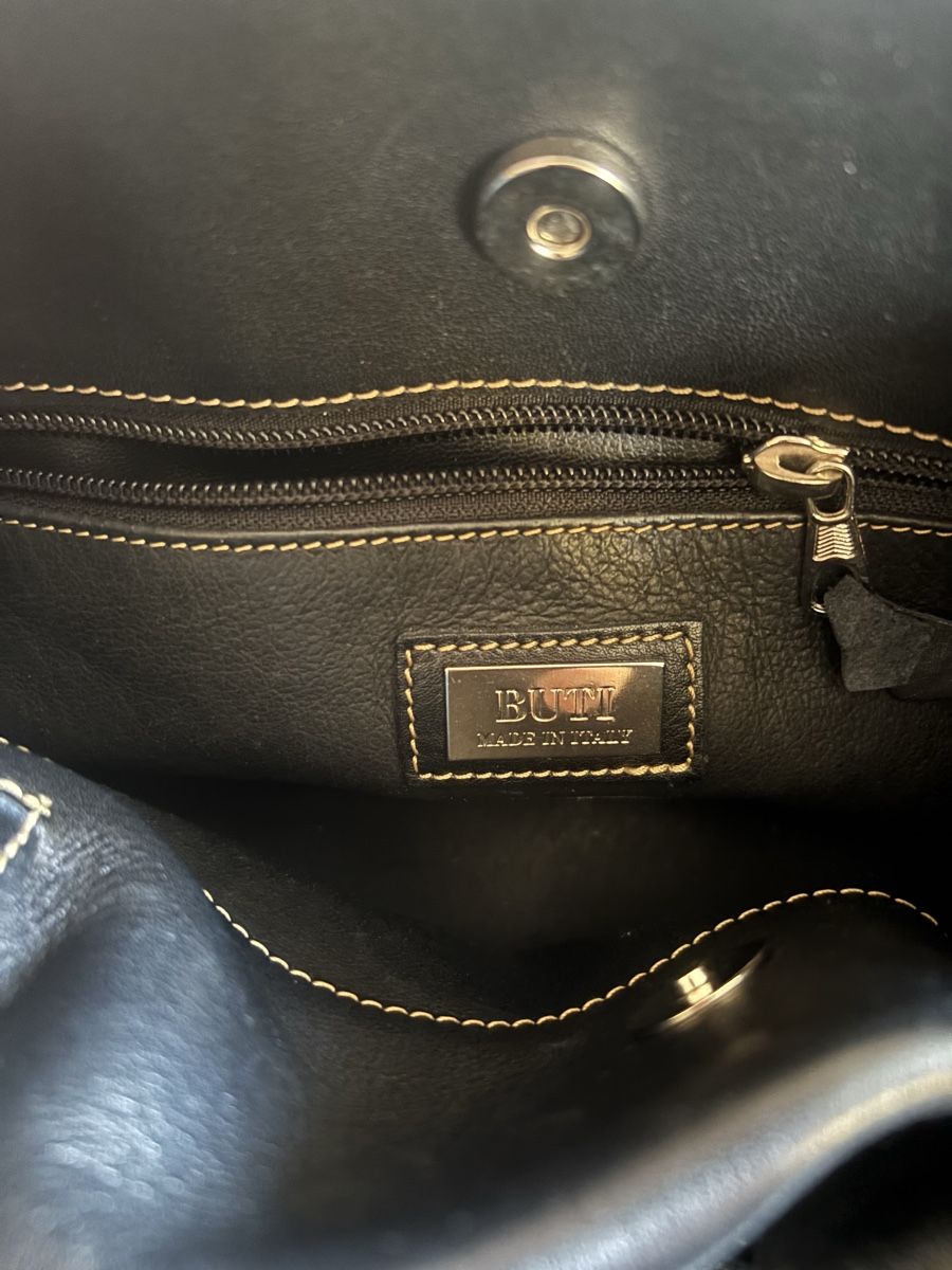 Buti Borse da donna: Schwarze Lederhandtasche, Marke Buti – Nuovo (secondo la descrizione) da Zürich venduto da NuriaSophie 2