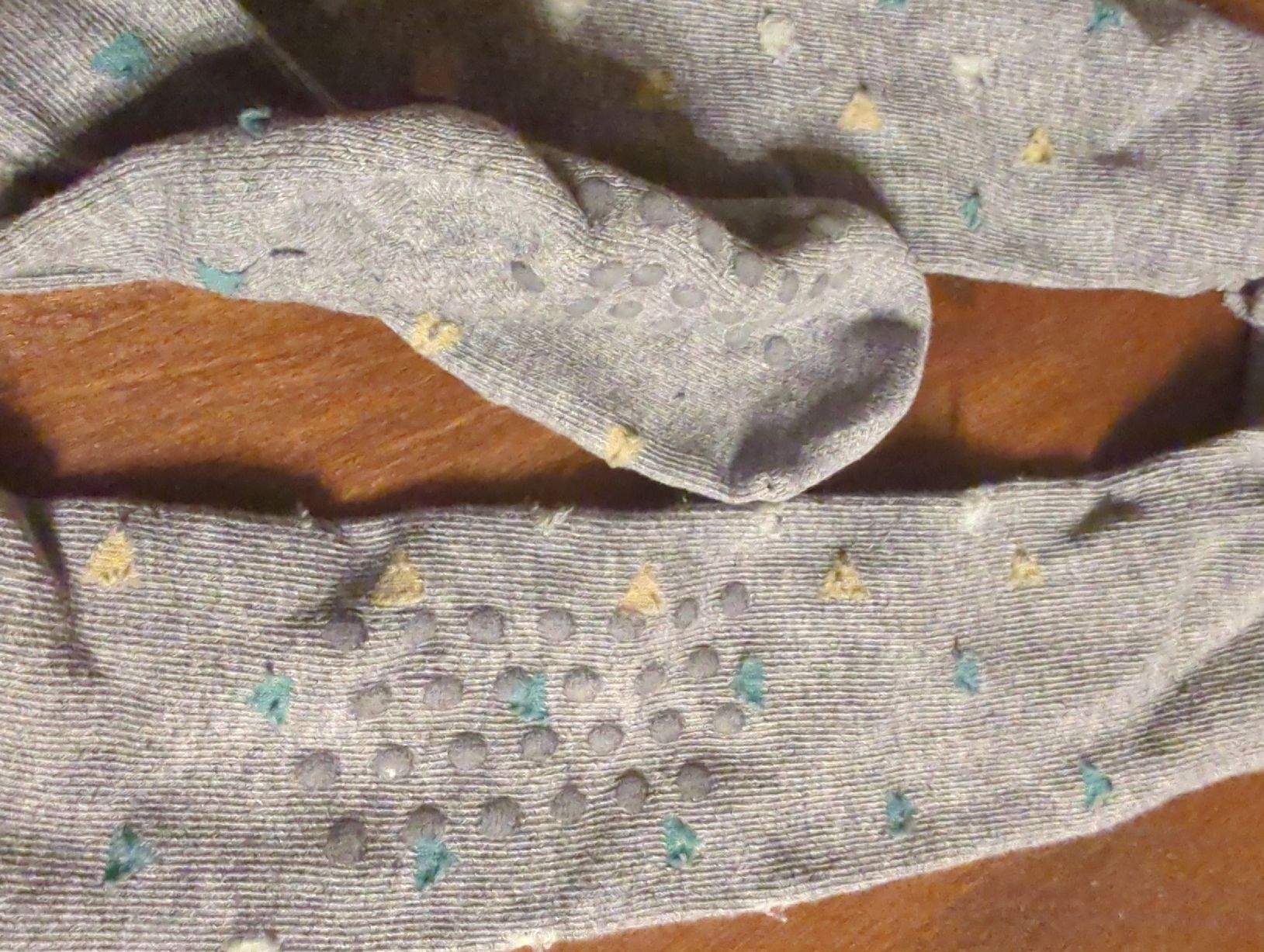 Calze & Collant: Mädchen Strumpfhose, Grösse 86/92, Grau mit Muster, Top – Usato da Kyburg-Buchegg venduto da zheer 1