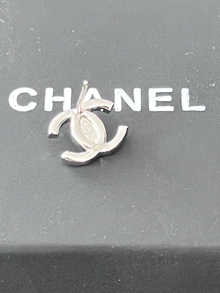 Chanel Ohrringe & -stecker: Chanel Ohrringe – Neu (gemäss Beschreibung) aus Wattwil von BL0NDA 1