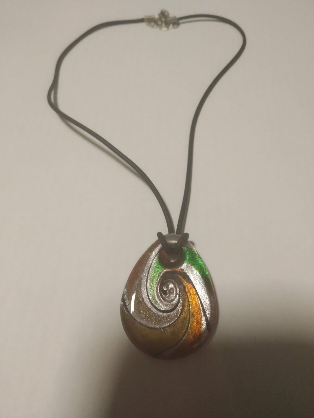 Catenine: Glas Anhänger mit Kette – Nuovo e nell'imballaggio originale da Münchenbuchsee venduto da Cori1968 1