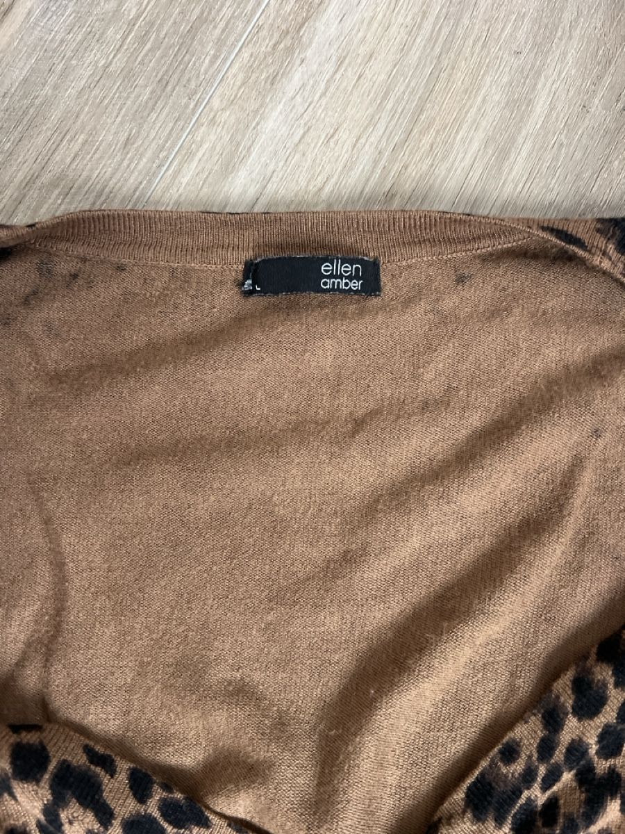 Pulls & Sweat-shirts: Leojäggli – D'occasion à Bremgarten AG par Anna1999999 1