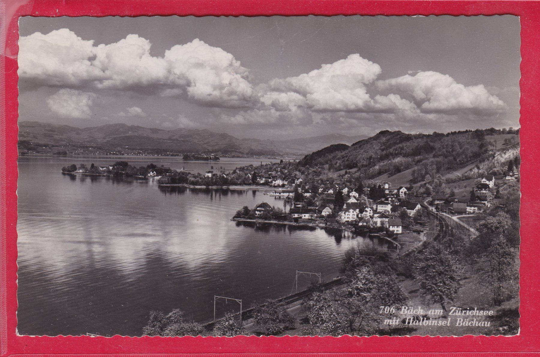 Cartoline postali: BÄCH AM ZÜRICHSEE MIT HALBINSEL BÄCHAU – Usato da Oberrieden venduto da Gebirgsstelze
