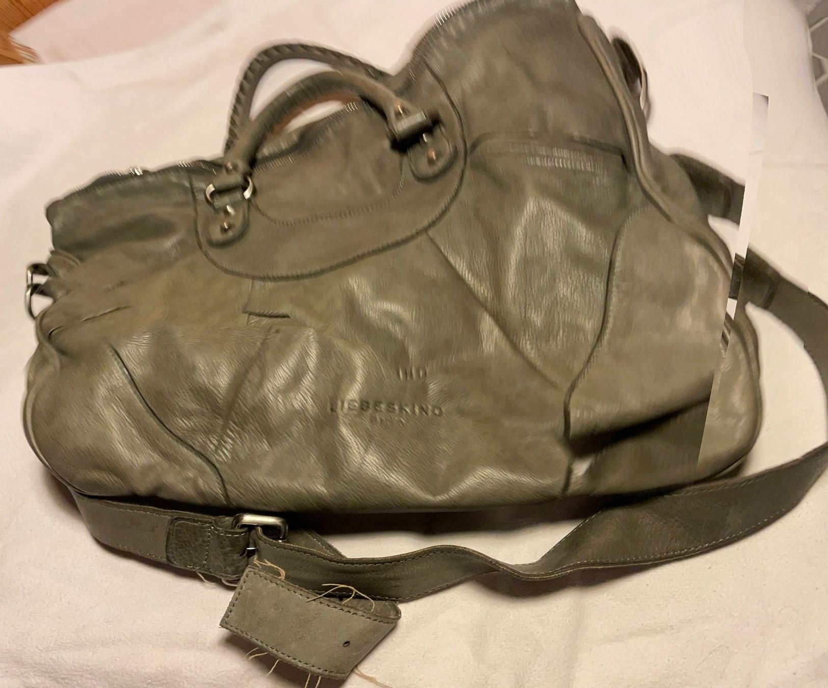 Liebeskind Borse da donna: Liebeskind, Ledertasche grau – Usato da Ebnat-Kappel venduto da carastellabella