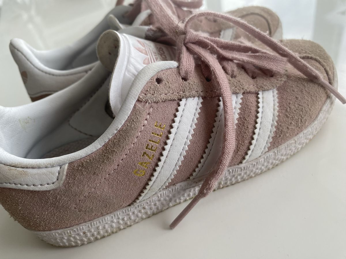 Scarpe per ragazze: Adidas sneakers – Usato da Blonay venduto da art_7f87 1