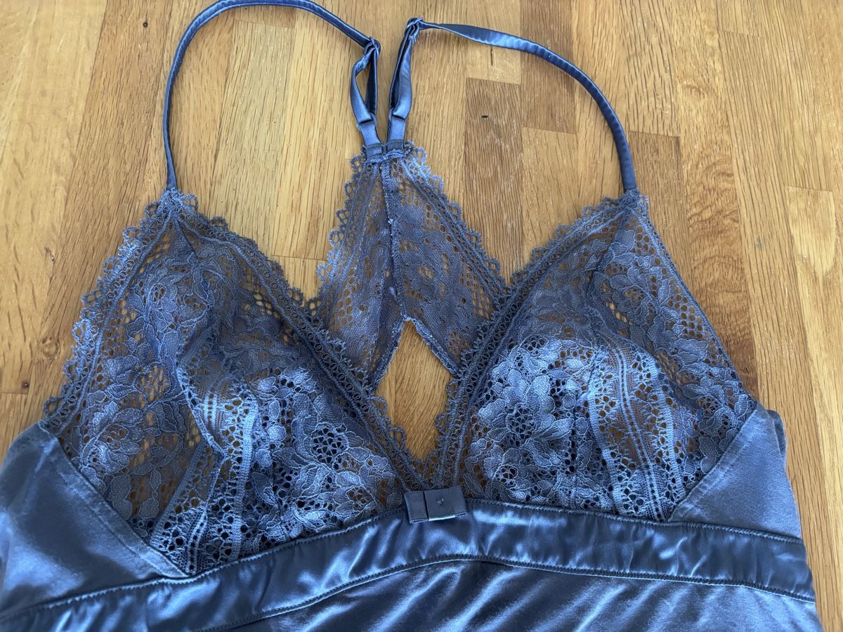 Beldona Altra biancheria intima: Spitzen Nachthemd Beldona Gr. L – Usato da Menzingen venduto da gispat 1