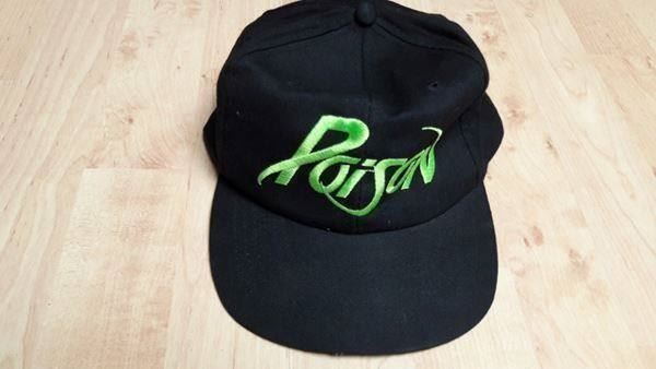 Dischi in vinile: Poison LP MS CD Song Book Magazine Cap – Usato da Watt venduto da Gubrist 1