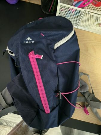 Quechua Wanderrucksack, 10 Liter 
