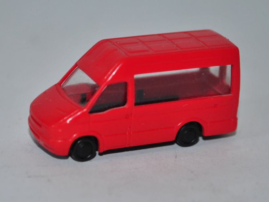 Rietze Modellini d'auto: Rietze Kleinbus Iveco (JLP476) – Usato da Aarwangen venduto da Leg_10439